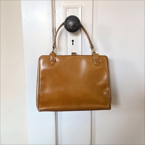 Vintage Handbags - Vintage Waldman calf leather handbag